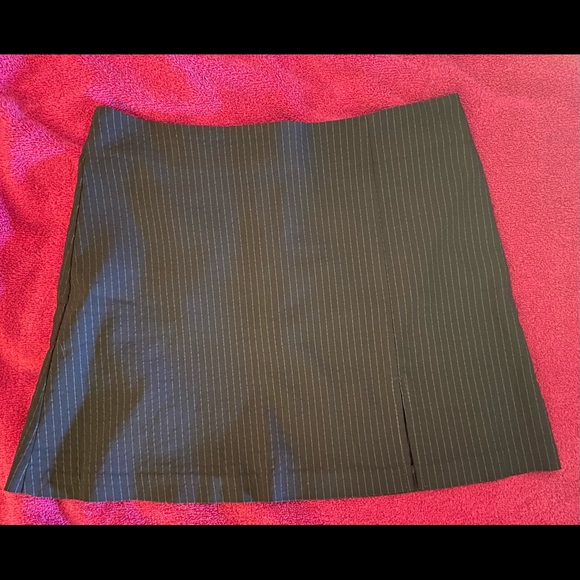 Women’s Grey Pin Stripe Mini Skirt - Picture 7 of 8